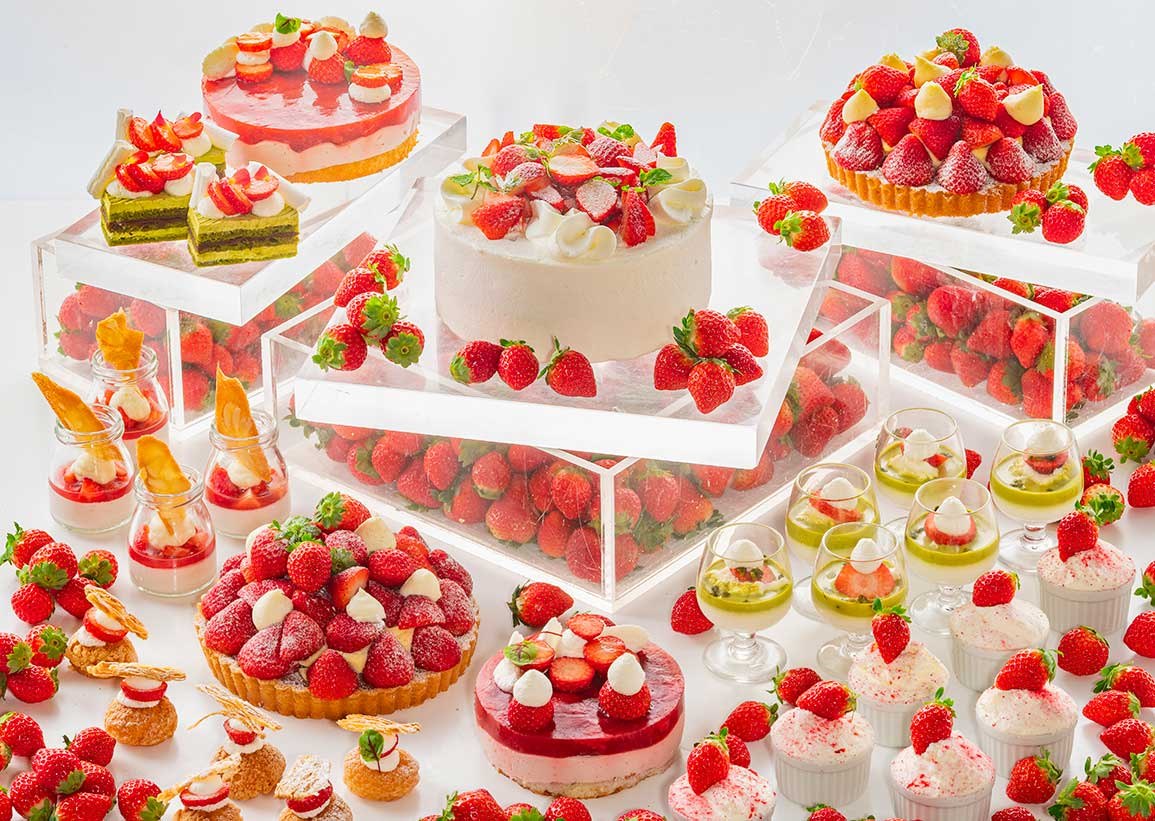 スイーツブッフェ　15thストロベリーセレブレーション　スイーツイメージ