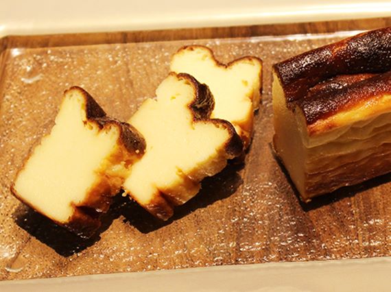 バスクチーズケーキイメージ