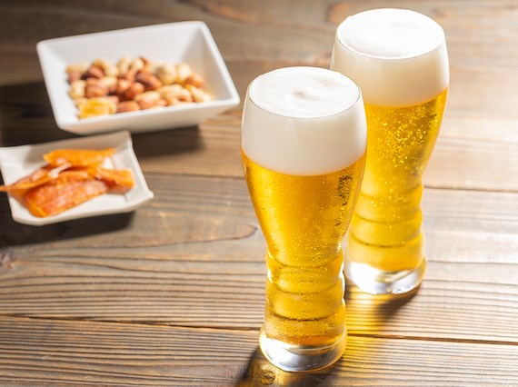 ハッピーアワー　ビールイメージ